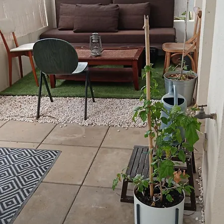 T2 Avec Terrasse Chateau D'o *